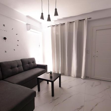 E&S Balaska Apartments Кавала Екстериор снимка