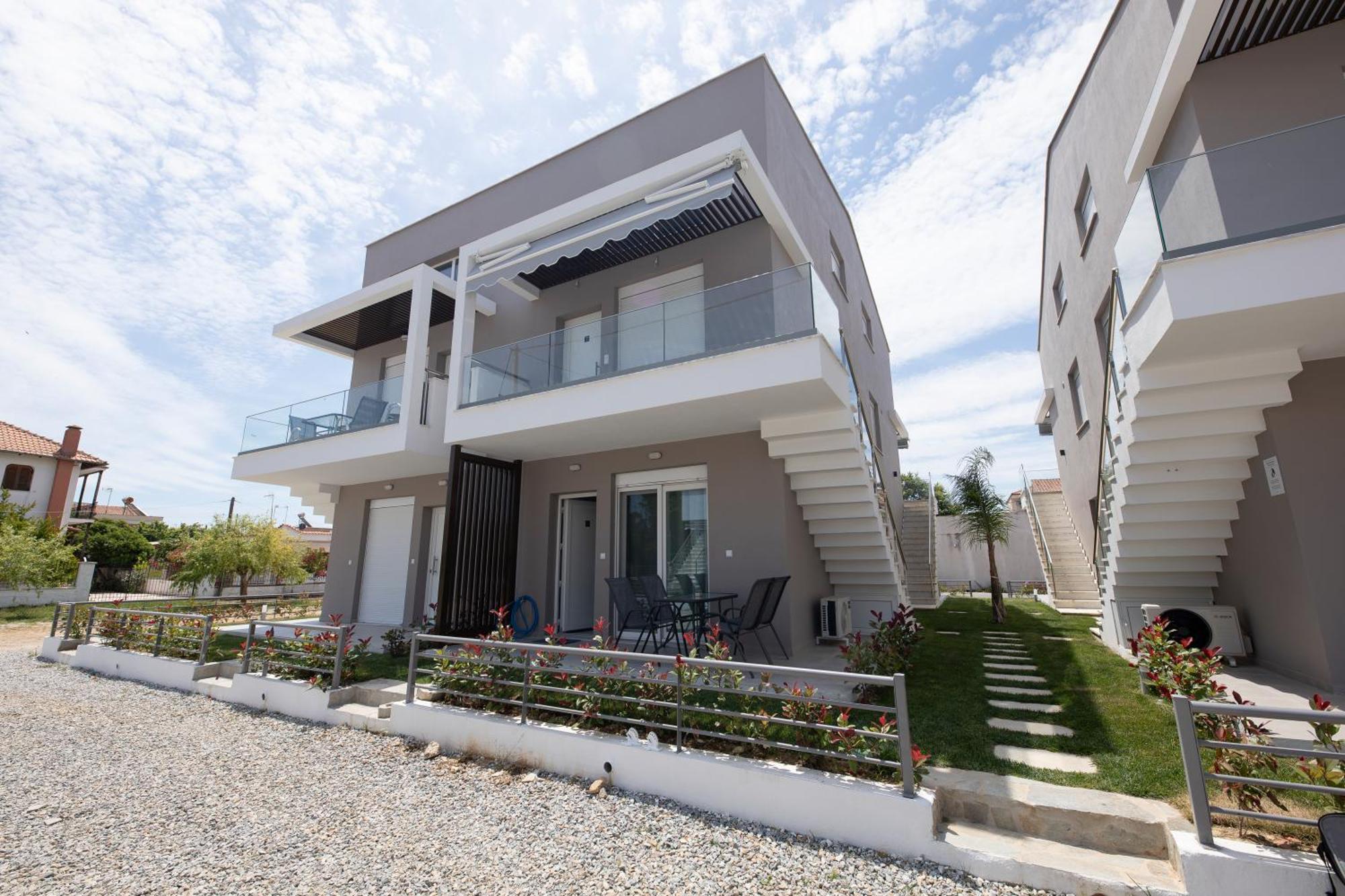 E&S Balaska Apartments Кавала Екстериор снимка