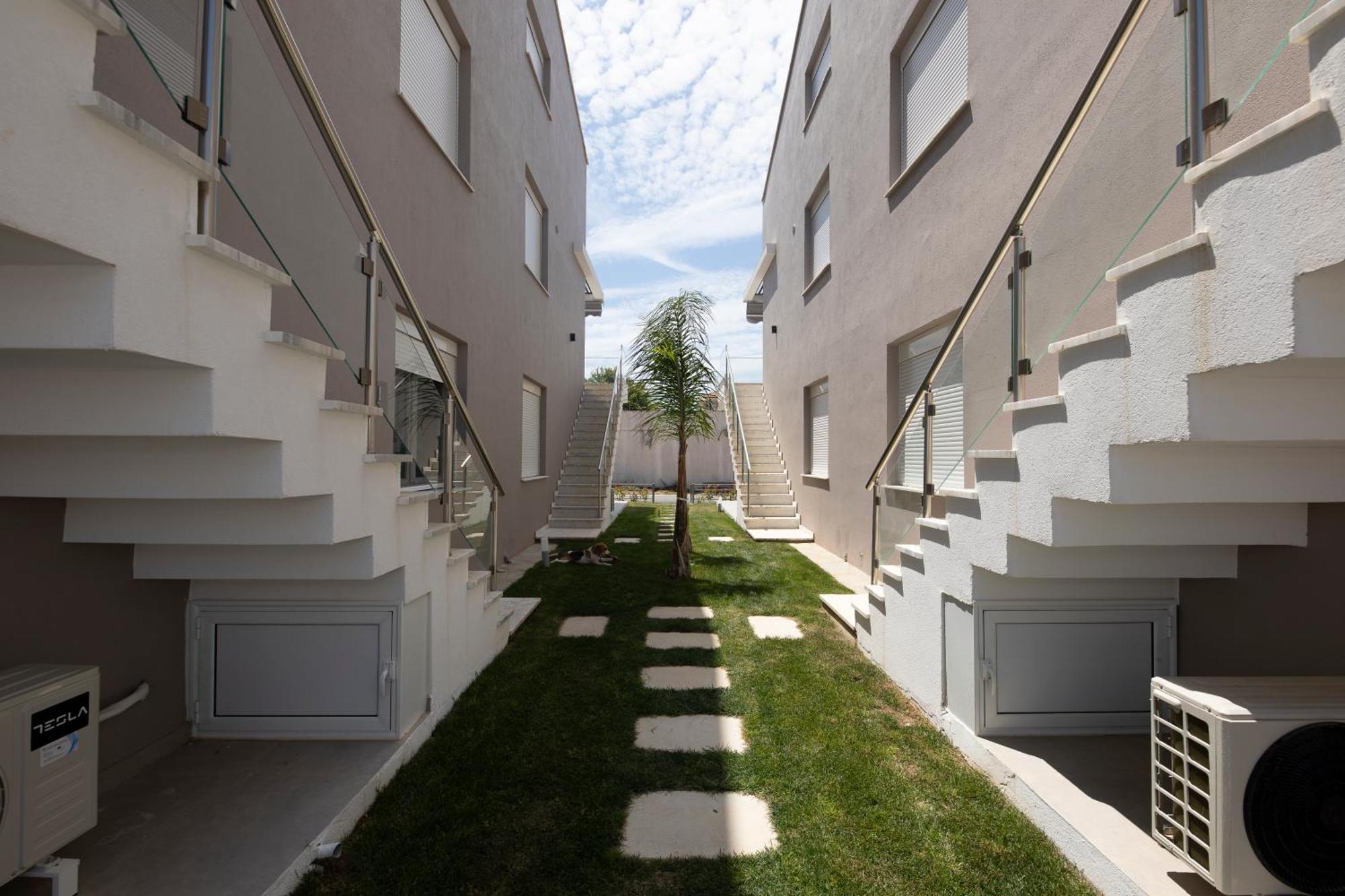E&S Balaska Apartments Кавала Екстериор снимка